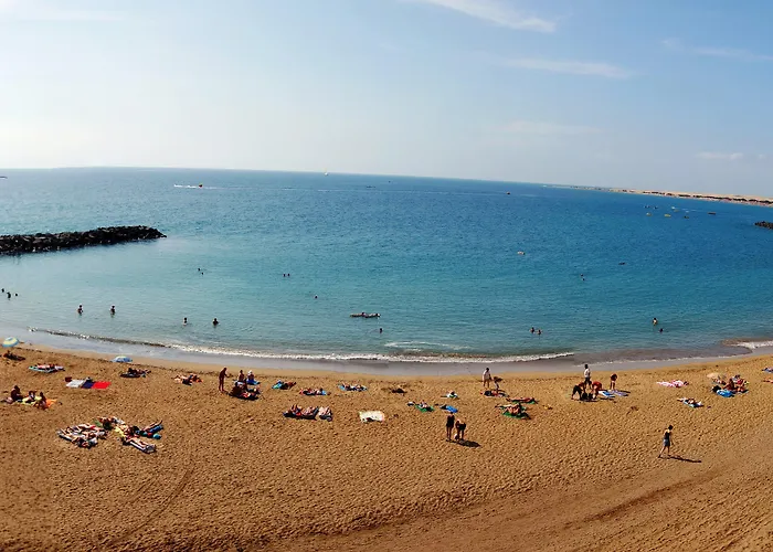 Отель Livvo Veril Playa