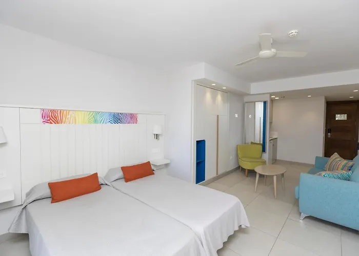 Livvo Veril Playa 3*