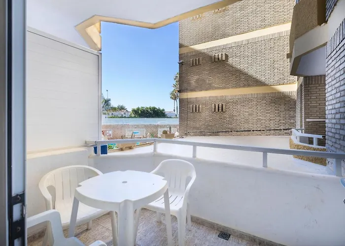 Отель Livvo Veril Playa 3*